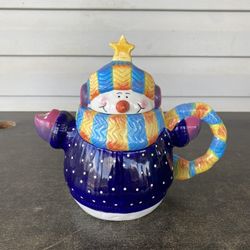 VINTAGE: 1998 PGB HOLIDAY TEAPOT