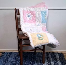 Girls Patchwork Cotton Quilt 83" x 69" Pastel Pink Yellow Blue Flowers & Butterflies