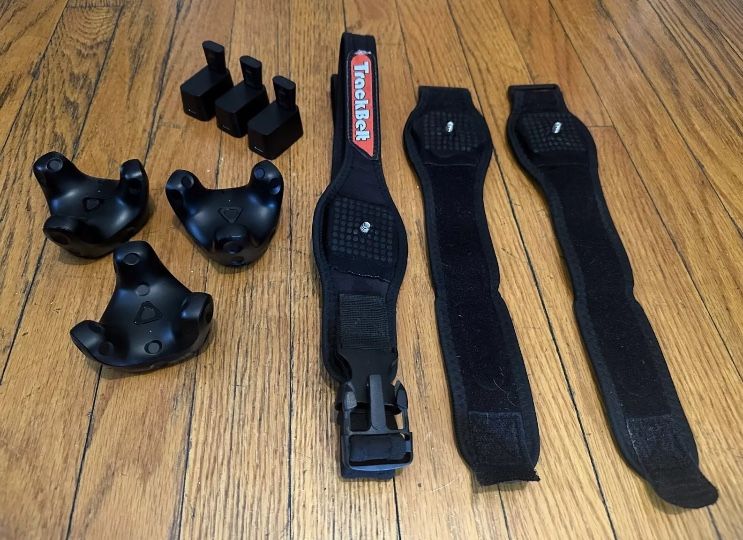 HTC Vive Tracker 3.0 (3 Pack) - VR Full-Body Tracking + Straps & Accessories Aa aAa a