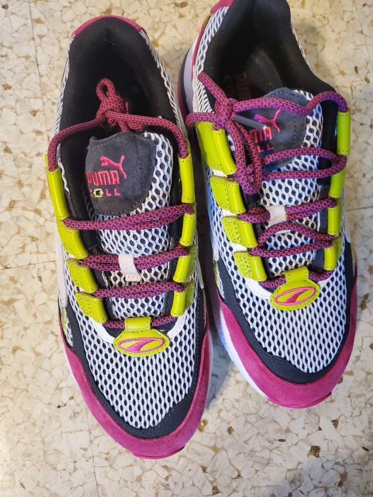 Puma tennis. Size10 in Women. Great Condition