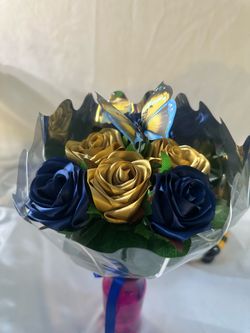 Half‑Dozen Handmade Ribbon Rose Bouquet – Navy Blue & Gold