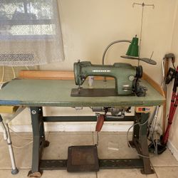 Sewing Machine 