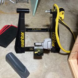 Nashbar Fluid Bike Trainer