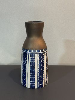 Vase/Picture From TAIWAN CHIANG MAI