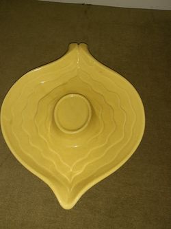 Yellow platter
