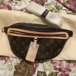 New Louis V Crossbody Fanny Bag 