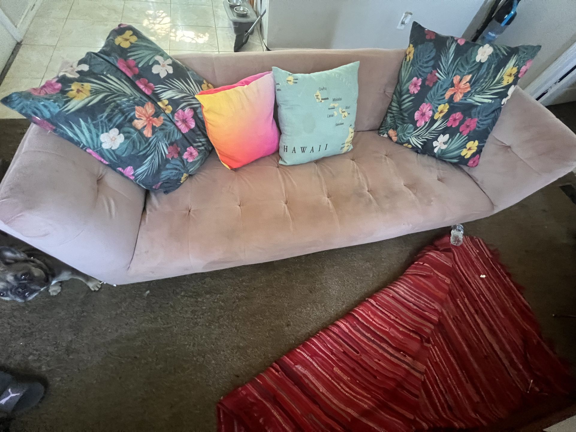 Upholstered Box Sofa 