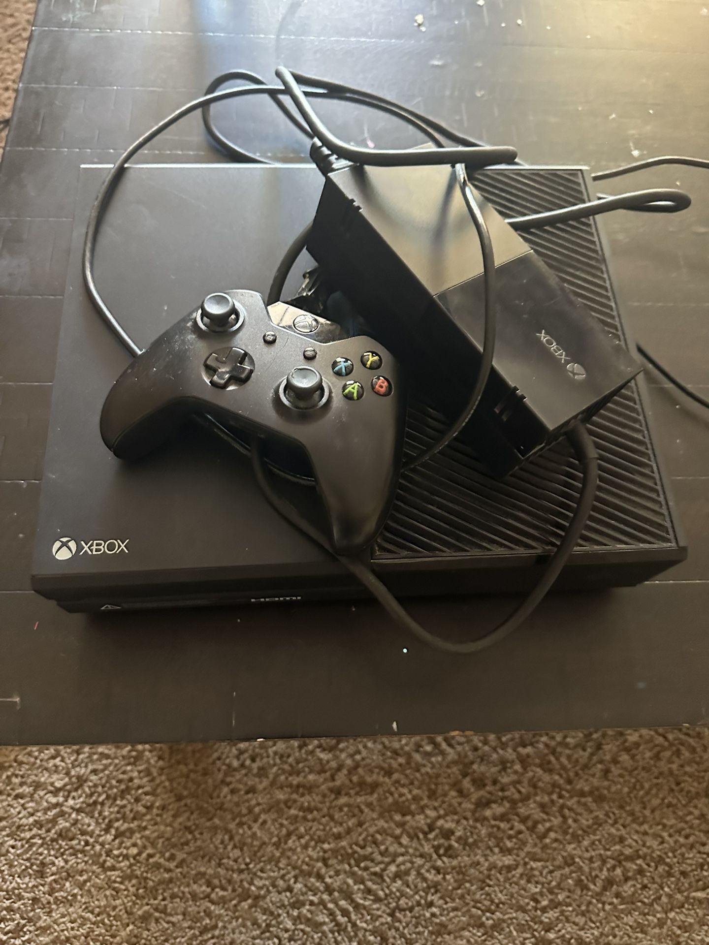 X Box 1, PS4 And Xbox 360