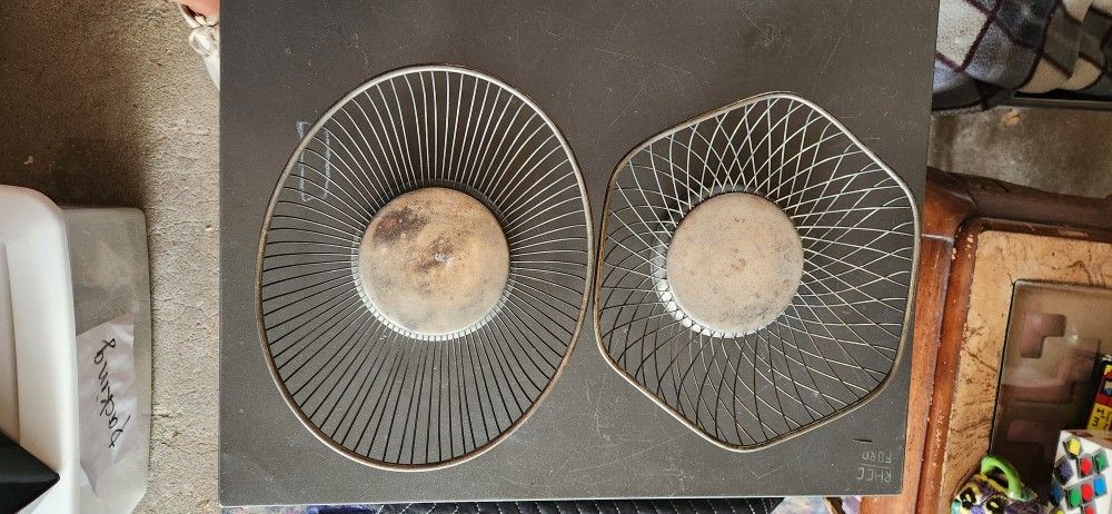 Vintage Silverplate Wire Bread Baskets 2Pc Set