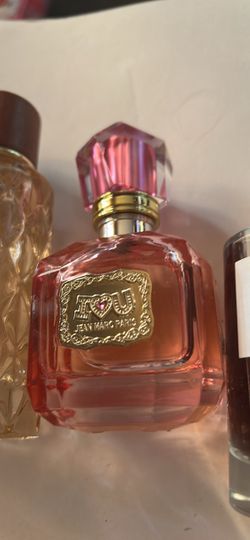 Perfume. De. Dama.