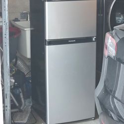 Frigidaire fridge.