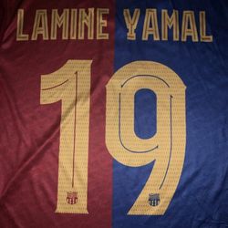 LAMINE YAMAL kit