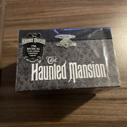 DISNEY THE HAUNTED MANSION MADAME LEOTA MUSICAL JEWELRY BOX