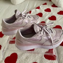 Women’s Nike Phoenix Waffle Sneaker