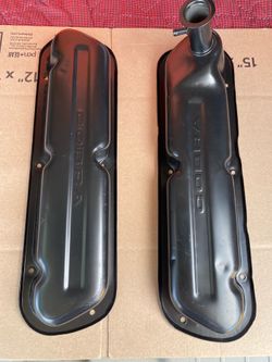 Mustang cobra valve covers