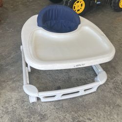 Joovy Walker 