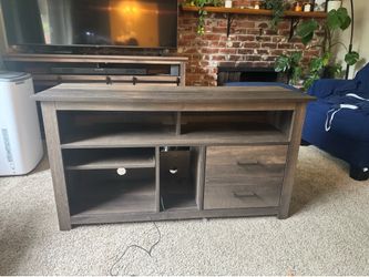 Tv stand for TVs up to 55”
