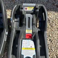Graco Click Connect Car Seat, Bases, Stroller Frame Set
