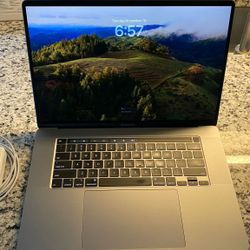 2019 16 Macbook Pro 2.6Ghz i7 32GB 512GB Mint Applecare