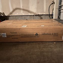 Crib And Changer All In One ☝️ 