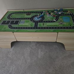 Kid's play table SALE