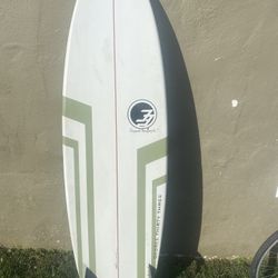 7’ Surfboard. 
