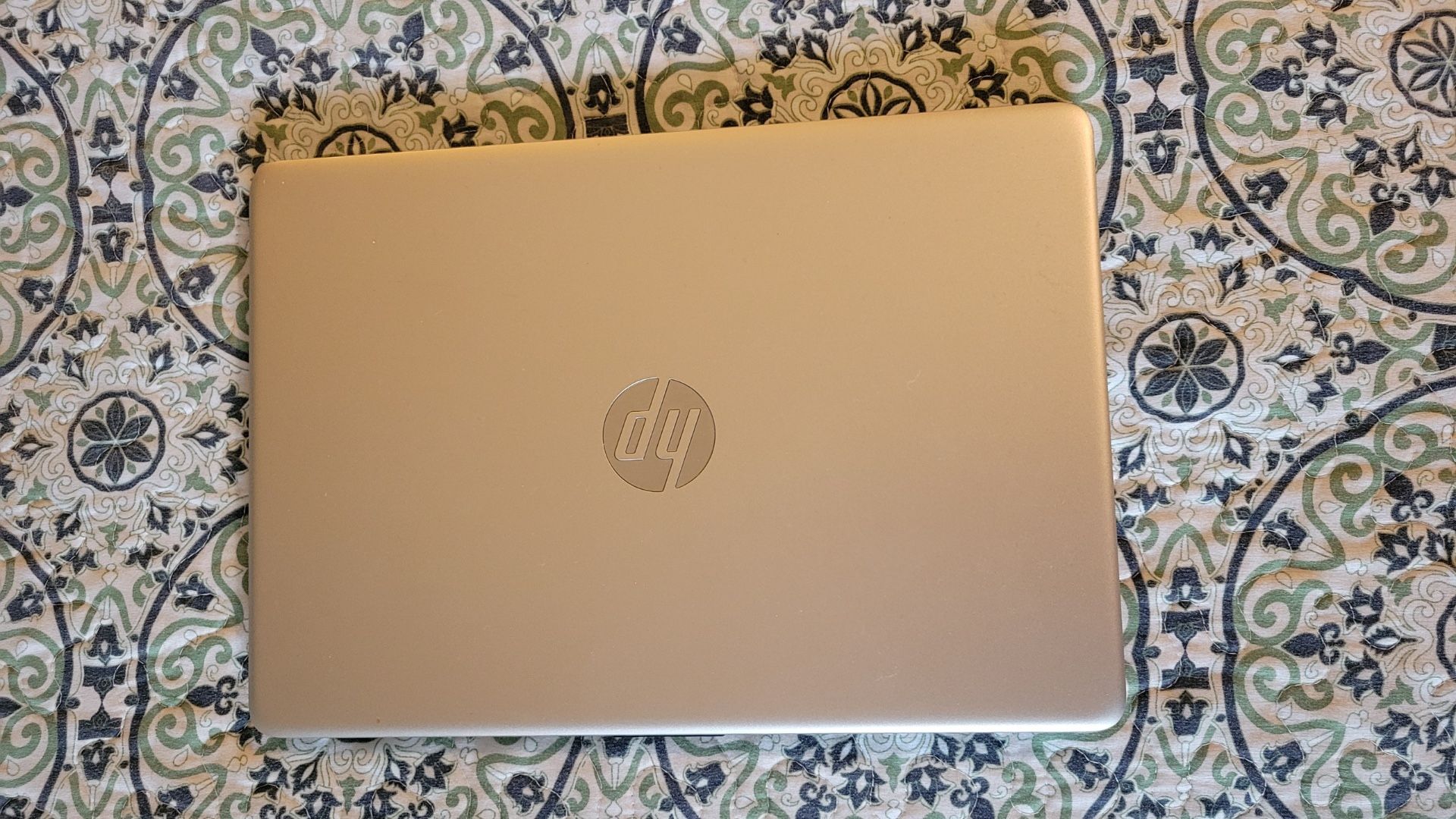 HP Laptop (Like New)