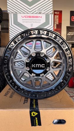 Kmc GRS Wheels Available in Gun Metal metal Black Lip 18” 8x170 !!