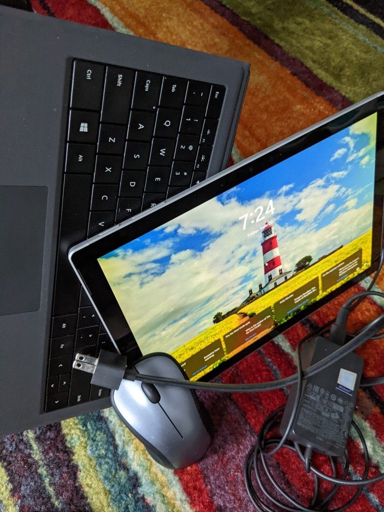 Microsoft Surface Pro 7 (COMBO)