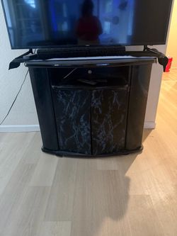 Tv console
