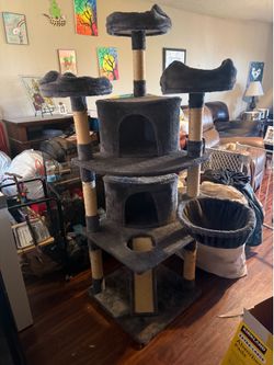 Cat tree tower