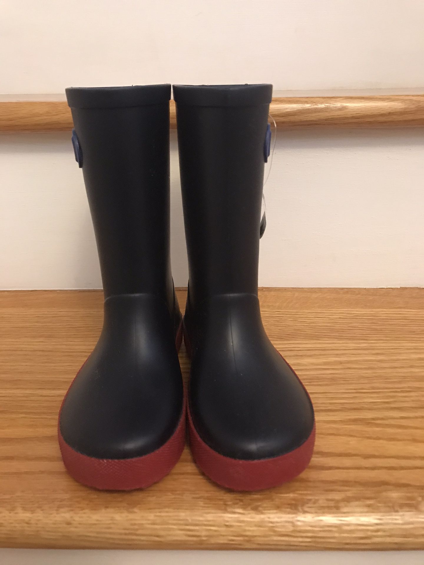 New Igor rain boots- kids size 27 ( size 10 US)
