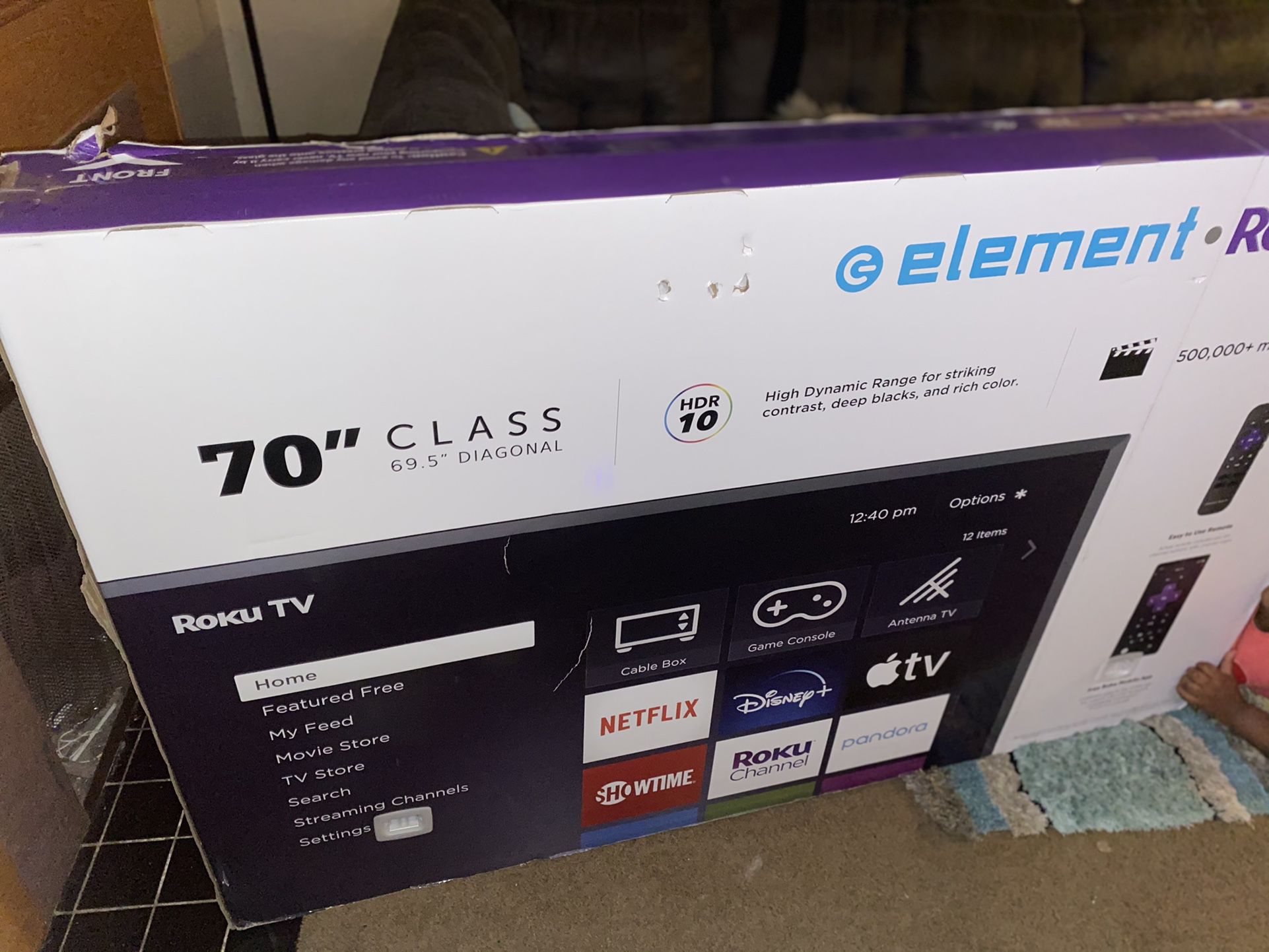 70’ Element Roku Smart Tv