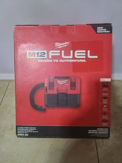 Milwaukee M12 Fuel 1.5 gallon Vaccum