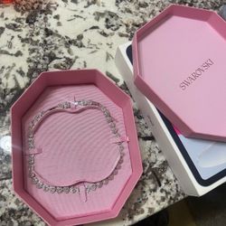 Swarovski Ariana grande necklace