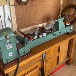 General lathe With Accessories 