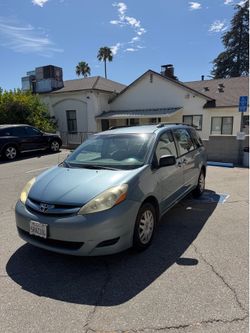 2012 Toyota Sienna