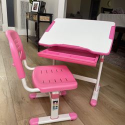 Kids Desk With Chair
