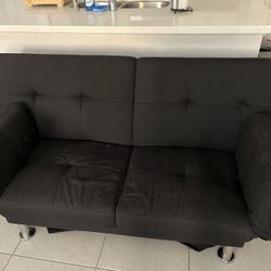 Black futon comfy 