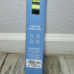 Vizpet LED Dog Collar, Light Up Dog Collar Adjustable USB Rechargeable Super Bright Safety Light Glowing Collars for Dogs(Medium,Green)