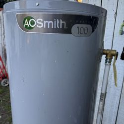 Natural Gas Water Heater