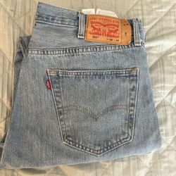 501s Levi’s Light Blue