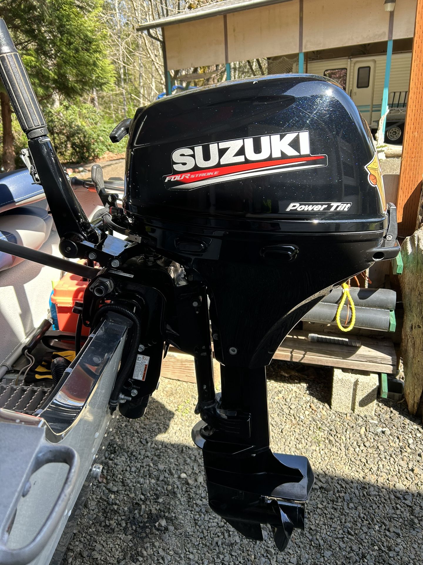 2018 Suzuki DF20A Outboard Motor 