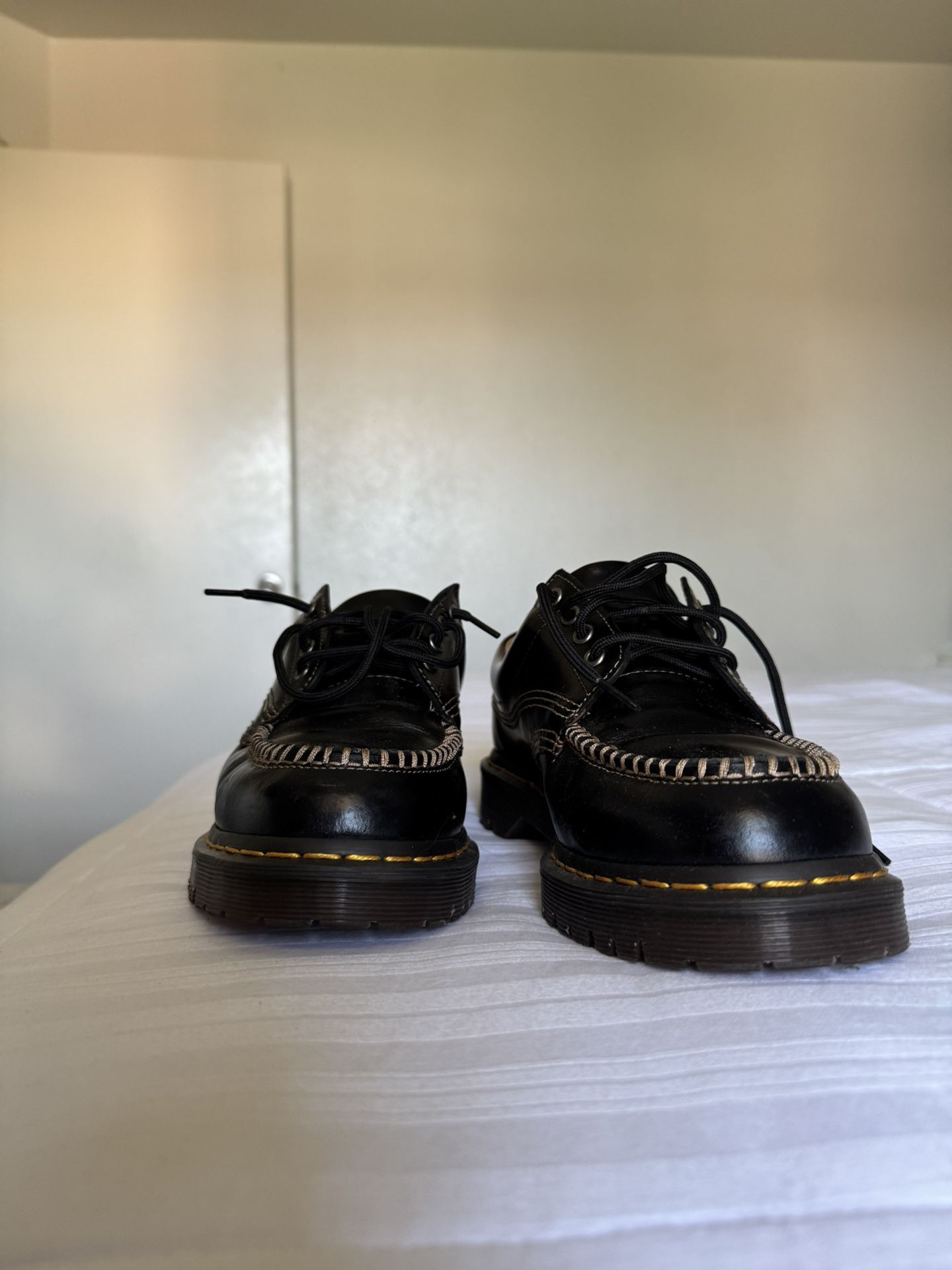 Leather Moc Toe Doc Martens