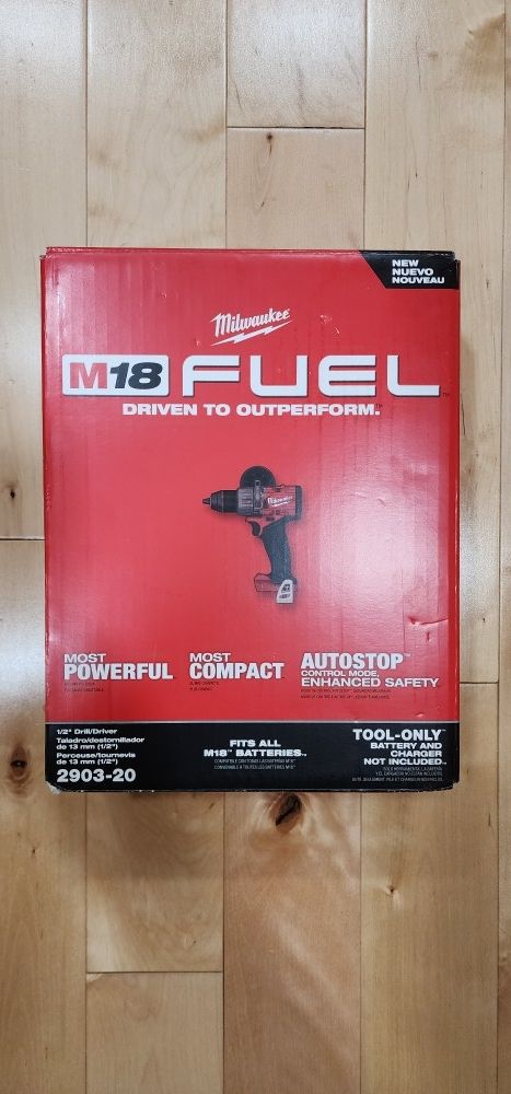 Milwaukee 2904-20 Fuel Drill 1/2 new