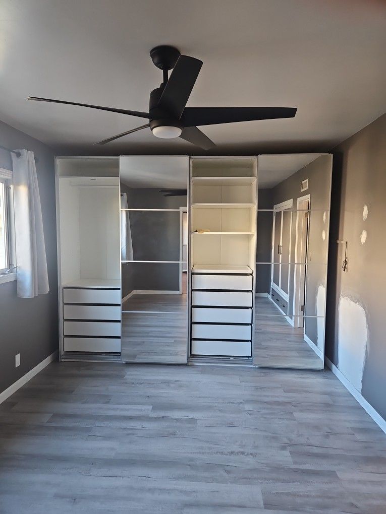 Closet Cabinets With Mirror Doors