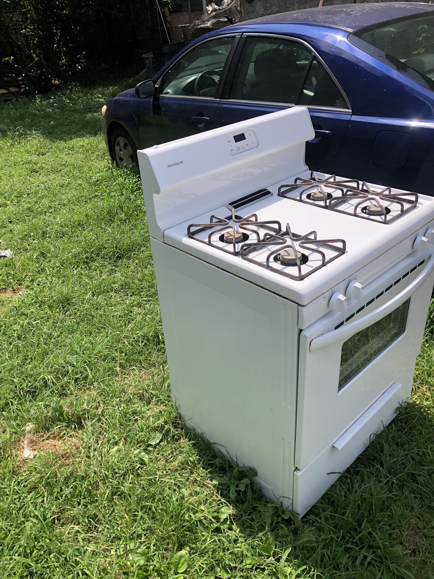 Gas stove