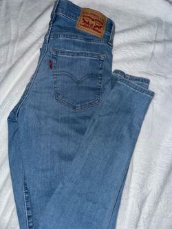 Levi's Light Wash Skinny Jeans