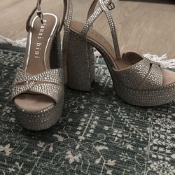 Gianni Bini Heels 