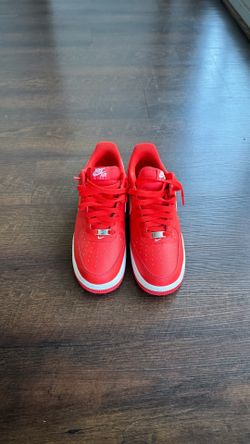 Rare Air Force Ones Red Size 9.5